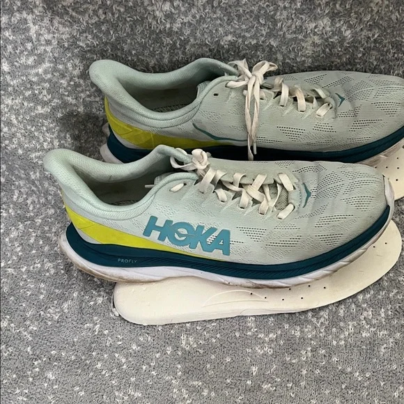 Hoka One One Mach 4 Blue Glass / Evening Primrose Athletic Shoes 11.5D - Picture 2 of 15